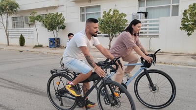 لە لەندەنەوە بە پایسیکل خۆیان گەیاندەوە کەلار