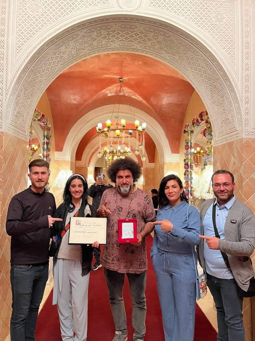 مسرحية من كركوك تحصد جائزة تونسية مهمة.. قدمت بالكردية والفرنسية في قرطاج