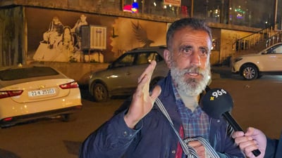 بەزمانی بەڕۆژووەوە و بەدەبە کۆکردنەوە بژێوی ژیانیان پەیدا دەکات