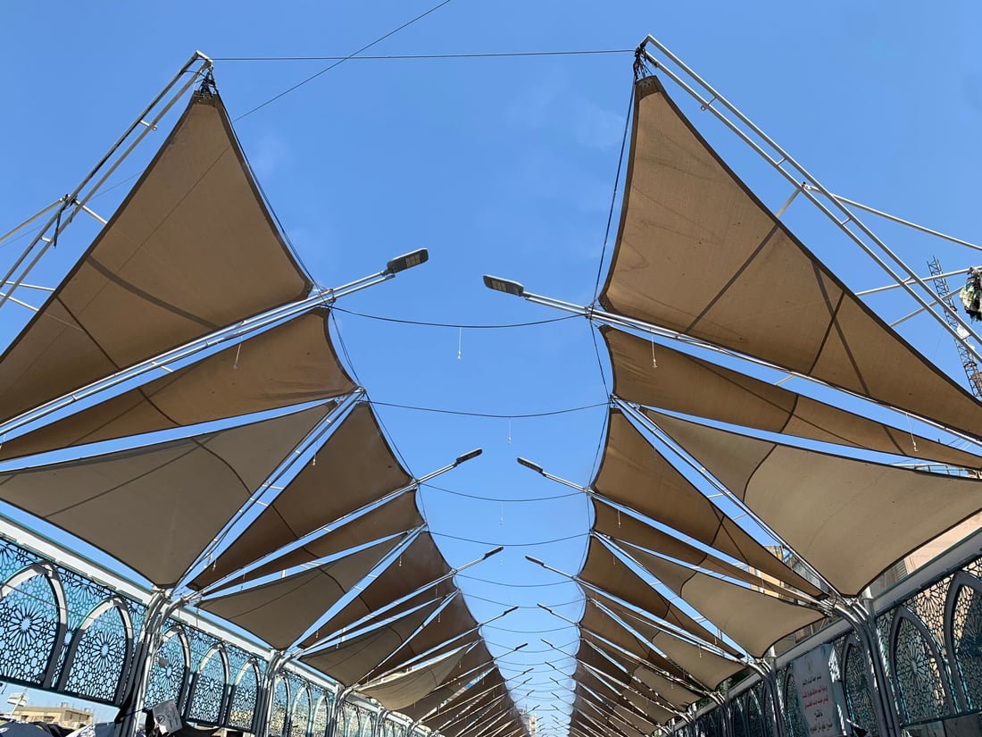 صور: شوارع كربلاء ستكون “مبرّدة” والسوداني أرسل 2000 حافلة