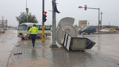 صور: 80 تقاطعاً في المثنى و17 كابينة مرور فقط.. سقطت إحداها