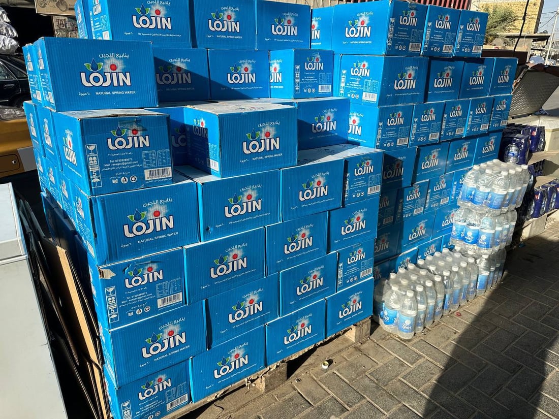 ساعات على دخول محرم.. زيادة الطلب على كاسات الماء في الديوانية ترفع الأسعار