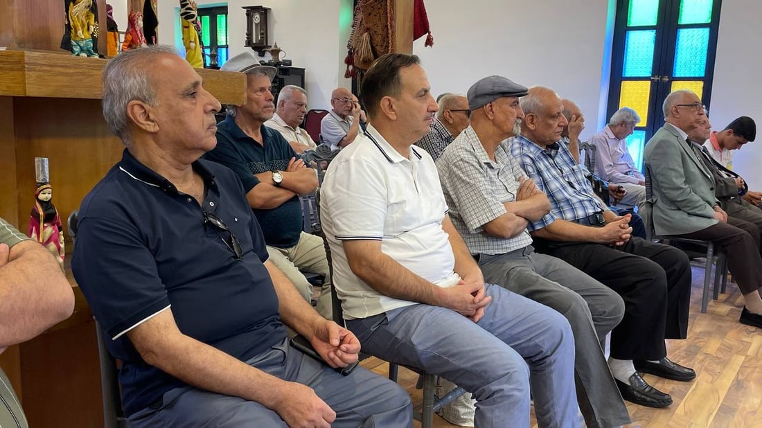صور: أستاذ جريء نقل للقاهرة شعر العراق.. احتفاء بعلي علوان ونهج كبار النقاد
