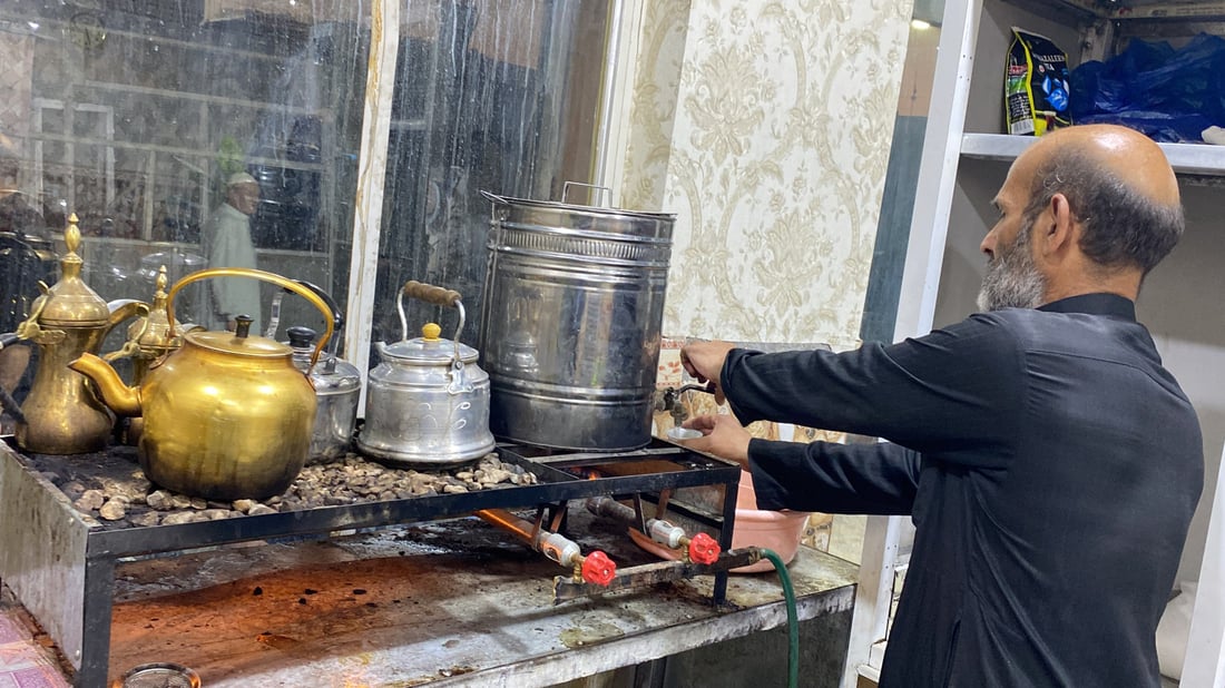 صور: الخبراء يعلمون الهواة أسرار “المطيرجية” في منتدى تراث الناصرية