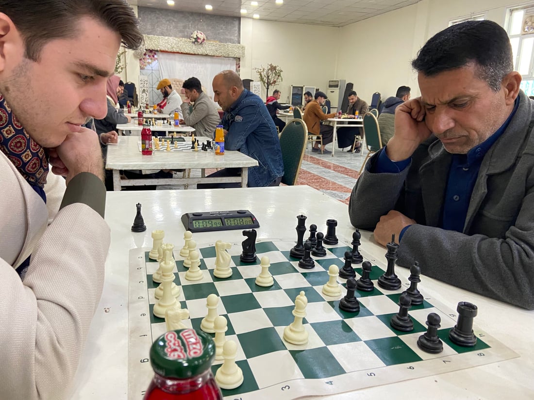 صور: “كِش ملك” في الضّلوعية.. أول بطولة شطرنج بمشاركة 20 لاعباً