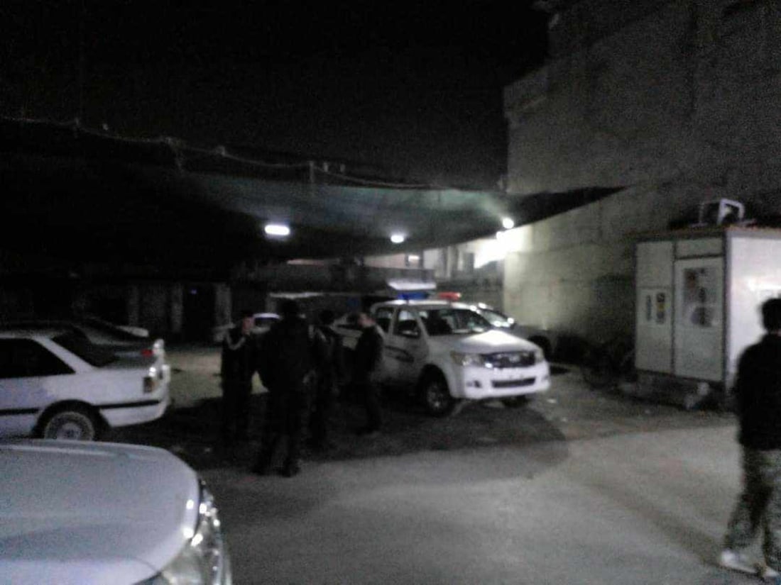 به‌م شه‌وه‌ هه‌ڵمه‌تێك بۆ سه‌ر كافتریا و سه‌نته‌ره‌كانى سه‌یدسادق ئه‌نجامدرا