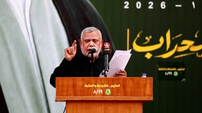 العامري يفكر بإرسال الجيش لحدود أربيل – إيران.. “أمريكا تنسحب وحان وقت كردستان”