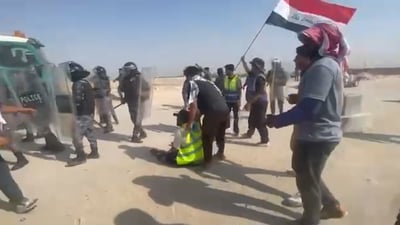 10 حالات إغماء و30 معتقلاً بين متظاهري مصفى الشعيبة بعد اشتباكات مع الشغب