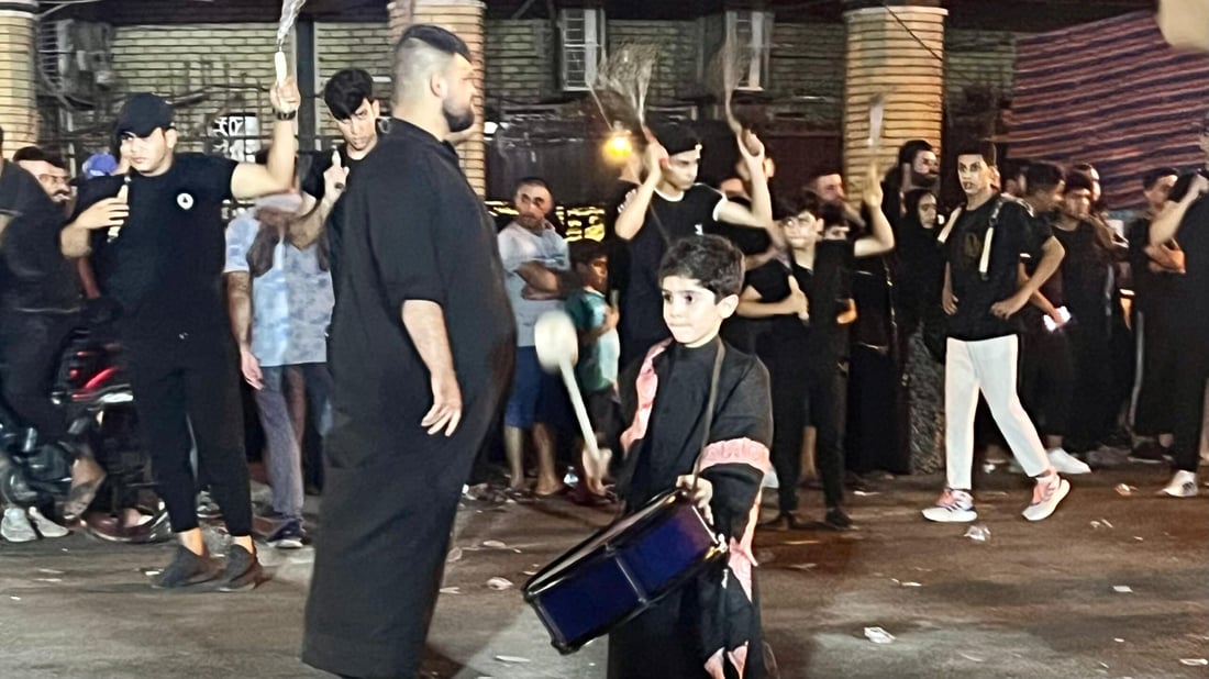 الليل في شارع الكفاح البغدادي.. كل المواكب تتجه إلى هنا (صور)