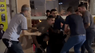 لحظة اعتقال المتهمين بسرقة الدراجات النارية في كربلاء