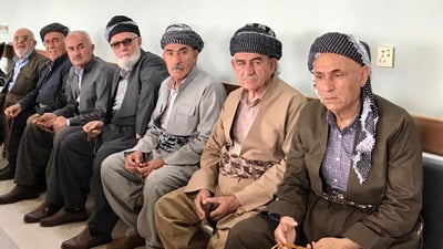 كه‌سایه‌تى و ریشسپیانى چوارقوڕنه‌ به‌رپرسانی حكومەتیان كۆكرده‌وه‌