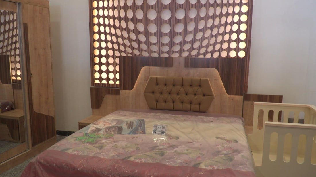 أرقام من بابل: بقيت 8 ورش نجارة فقط تحاول تقليد الماليزي والتركي لإقناع الزبائن