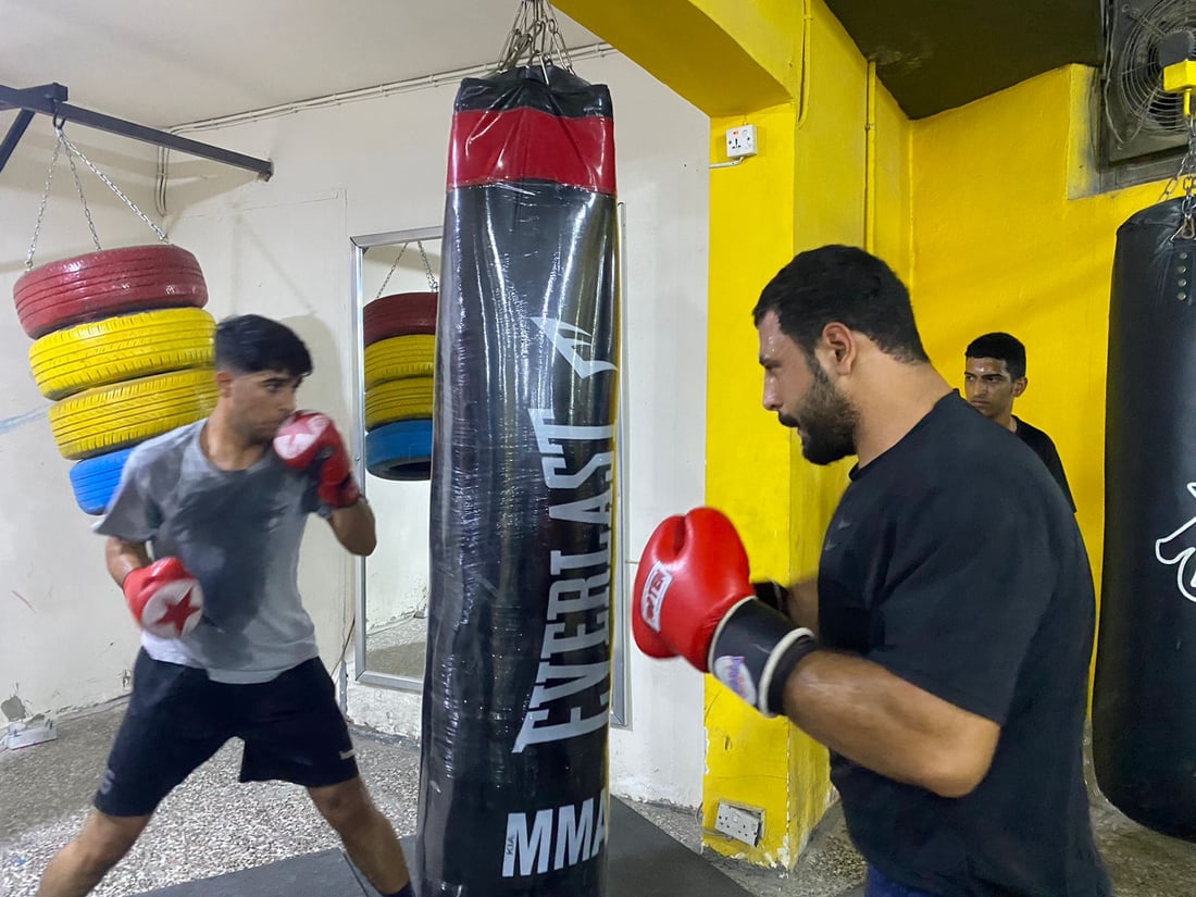 فيديو: بغداد الجديدة تتعلّم الملاكمة وتفتتح 3 صالات للتمارين