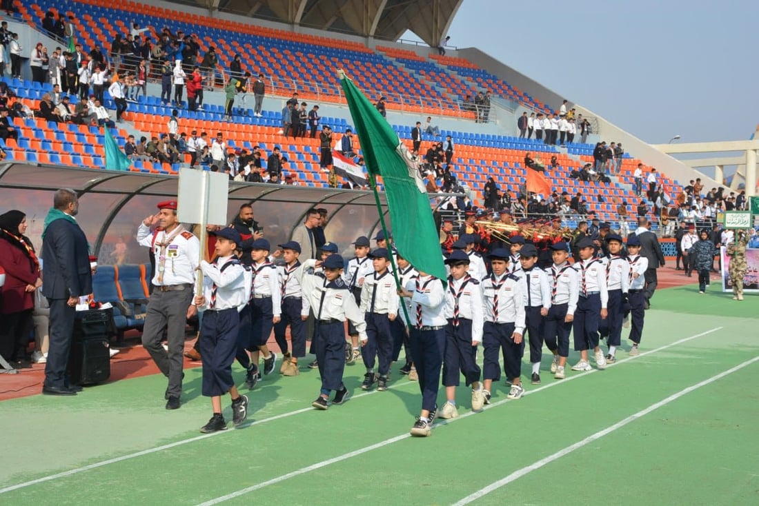 صور: استعراض كشافة واسط في ملعب الكوت