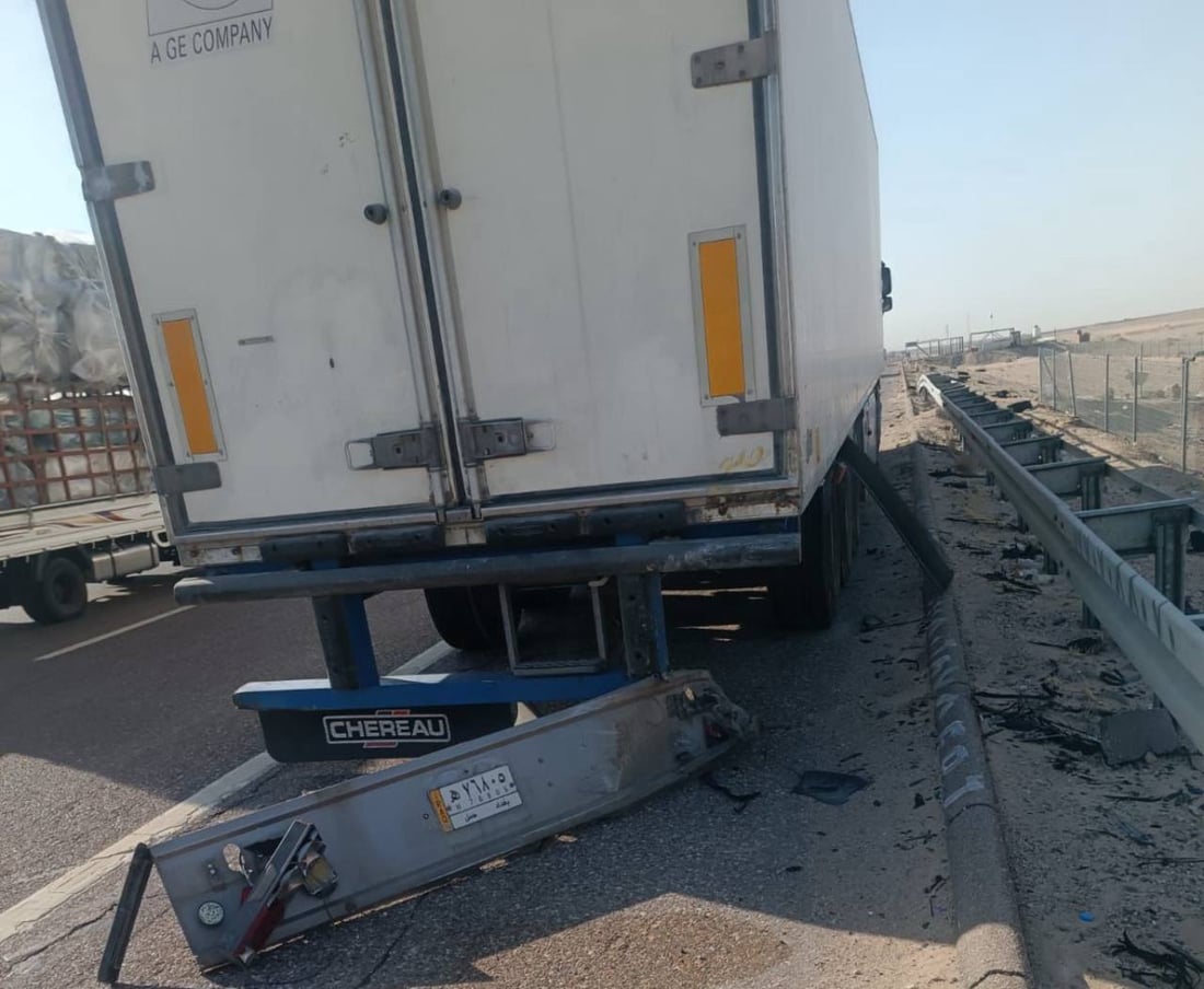 اجتياز خاطئ شمال الزبير يودي بحياة شخص ويصيب 3 آخرين