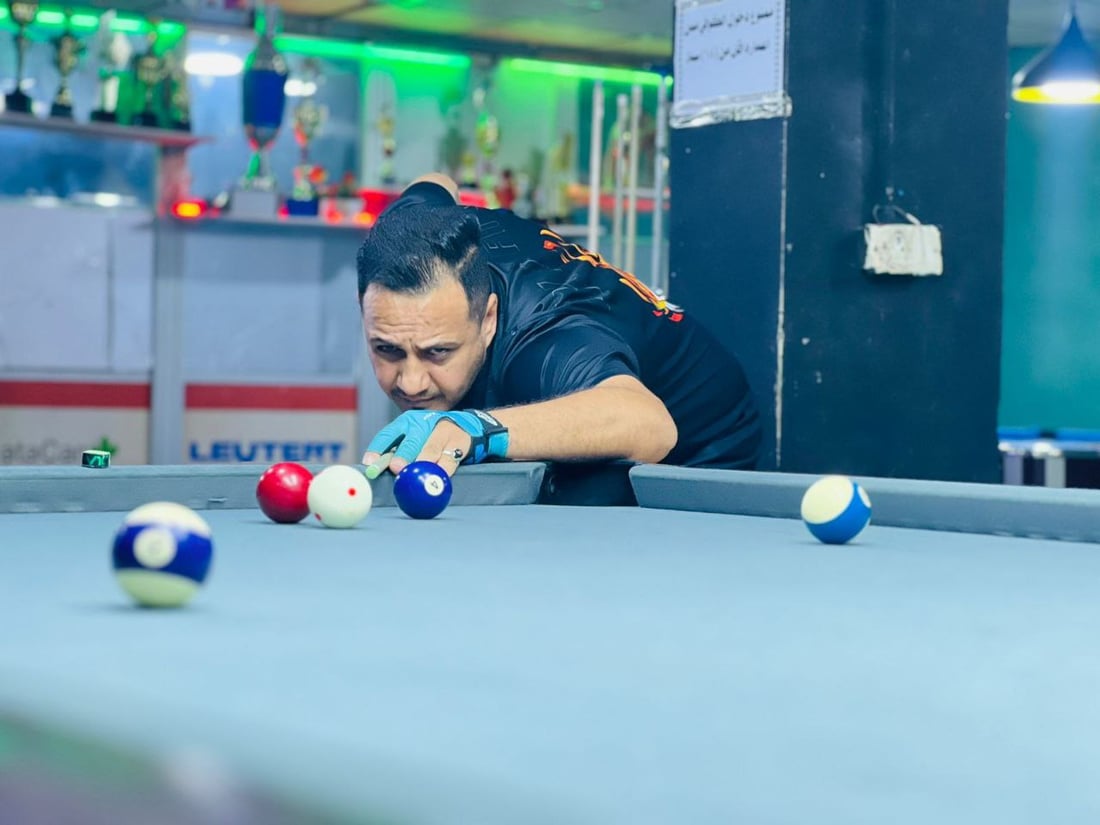 بلياردو هيت ينتهي بفوز كريم العاصي بعد 11 شوطاً (صور)