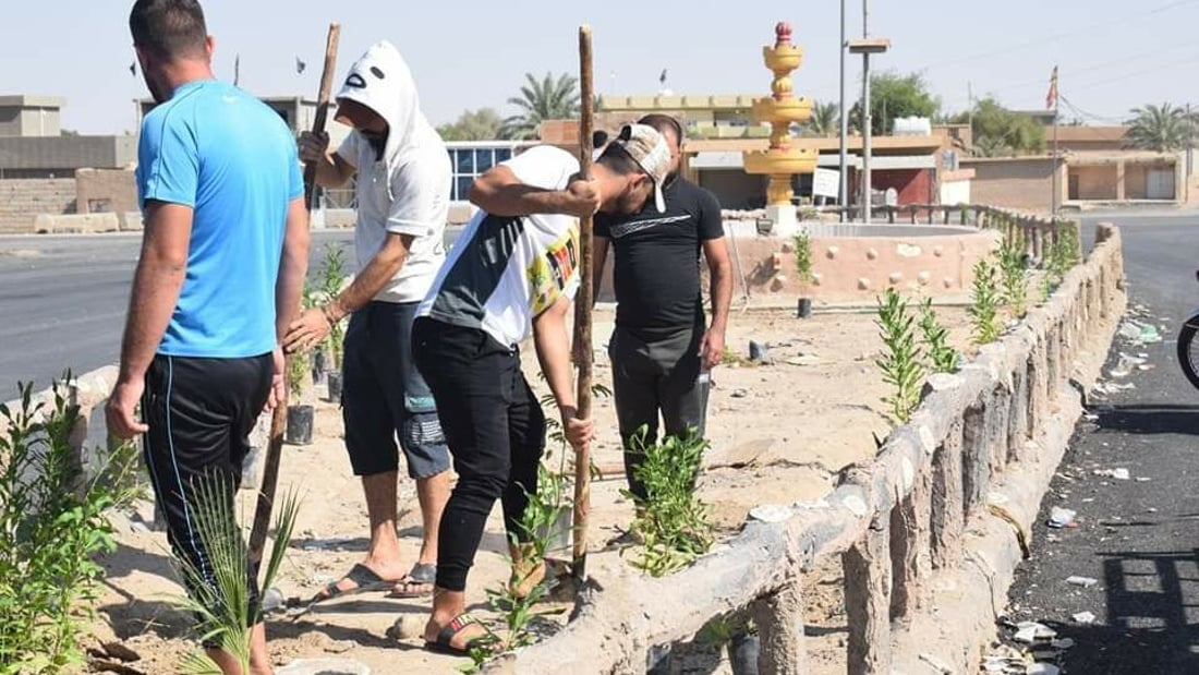 ديالى: “الجهنم وفرشة البطل” لتزيين الاسواق والمدارس في السعدية (صور)