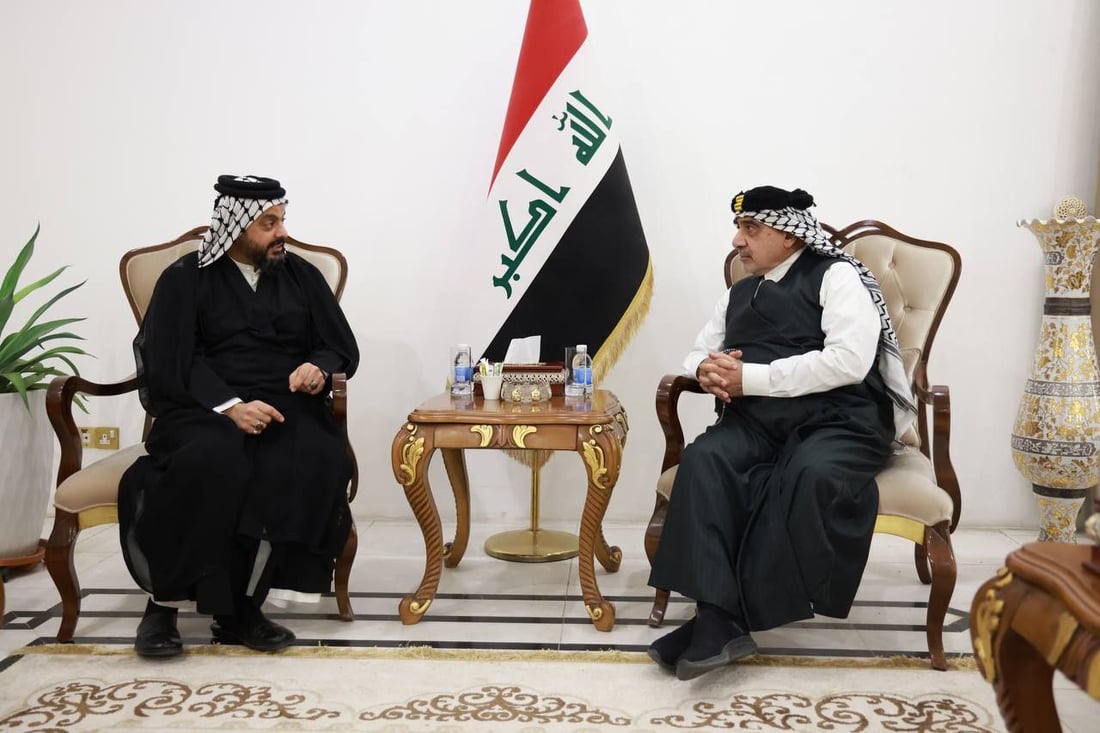 صور: عادل عبد المهدي وقيس الخزعلي بالزي العربي