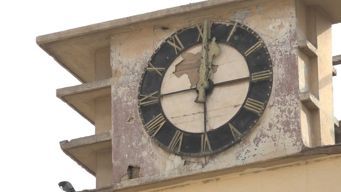 صور: خارج صلاحيات البلدية.. “بك بن” الحلة تحتضر بعد 72 عاماً على إنشائها