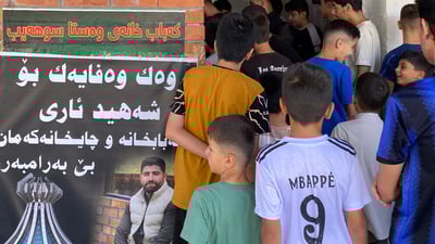 بۆ رۆحی ئارى جوانەمەرگ؛ خواردن و خواردنەوە بەخۆڕاییە