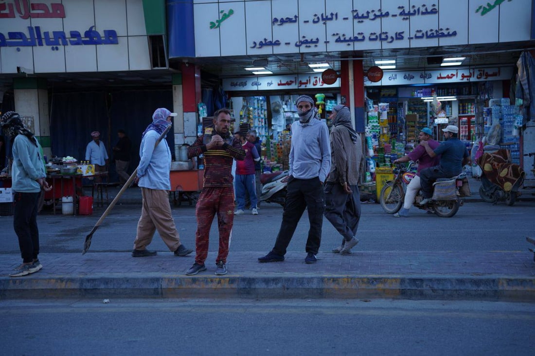 “بالعافية العطلة على الموظفين”.. صور من صباح ساحة العامل وسط الكوت