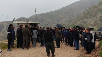 دانیشتوانی گوندی کەوتەی هەڵەبجە دژی تەلبەندکردنی ناوچەکەیان گردبوونەوە