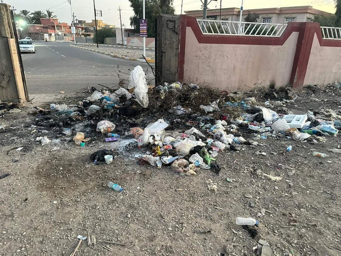 لە گۆڕستان پۆلیس بۆ نوشتەچییەکانی دوزخورماتوو دادەنرێ