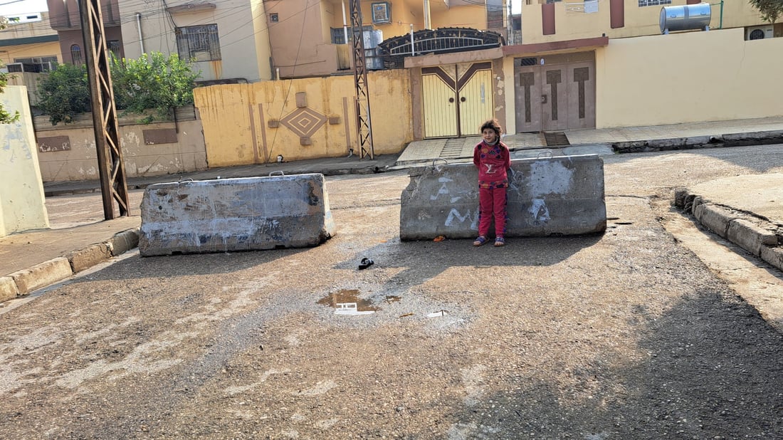 الموصل: حي الصحة مغلق منذ عامين والمداخل البديلة “سايد واحد” (صور)