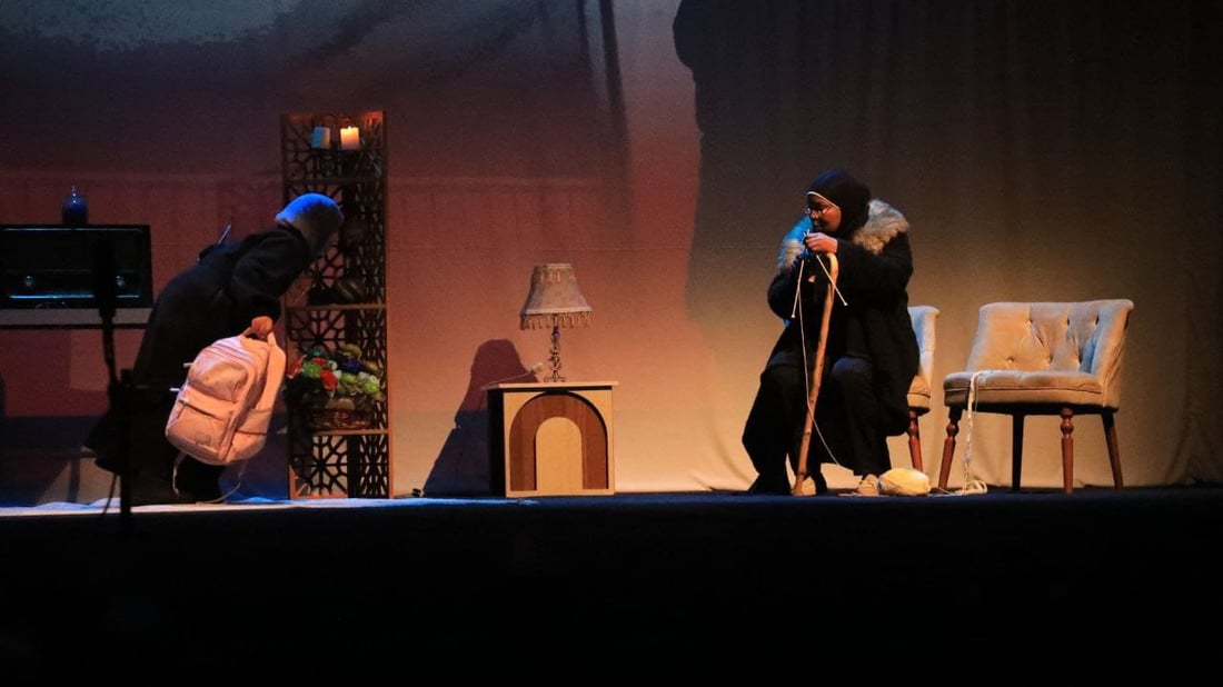 ممثلات كربلاء يجتمعن في مسرحية “فاطمة”.. العرض الجمعة والسبت (صور)