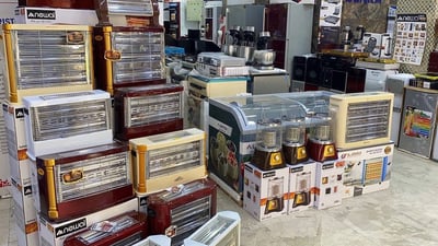 بـ10 آلآف أحيانا.. إقبال واسع على شراء المدافئ الكهربائية في ذي قار