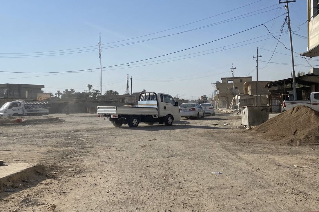 “أصلحوه قبل الشتاء فقد سئمنا من الوحل”.. غضب في الضلوعية من شارع متلكئ منذ 2021