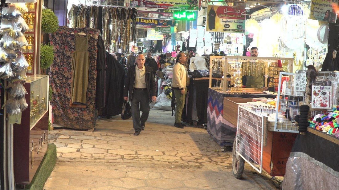 “مداهمات يومية”.. بلدية الحلة تلزم المحال بحاويات النفايات وتغرّم المخالفين