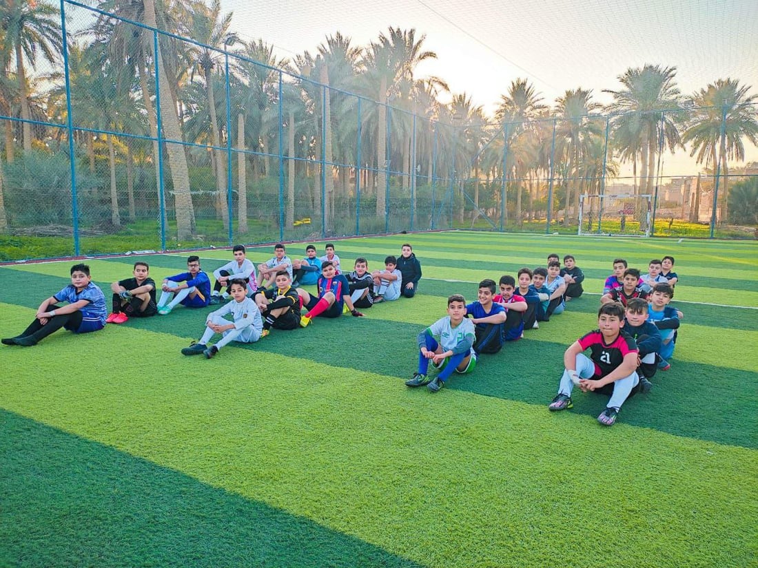 صور: ملاعب الخماسي تكتظ بشُبّان هيت في العطلة الربيعية