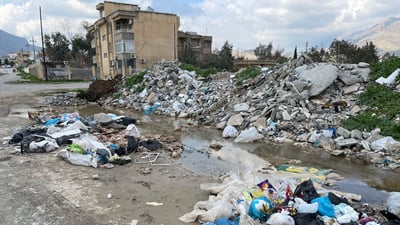 زبڵ و پاشماوەى مریشکى مردارەوە بوو دانیشتوانى گەڕەکێکى رانیەى بێزار کردووە