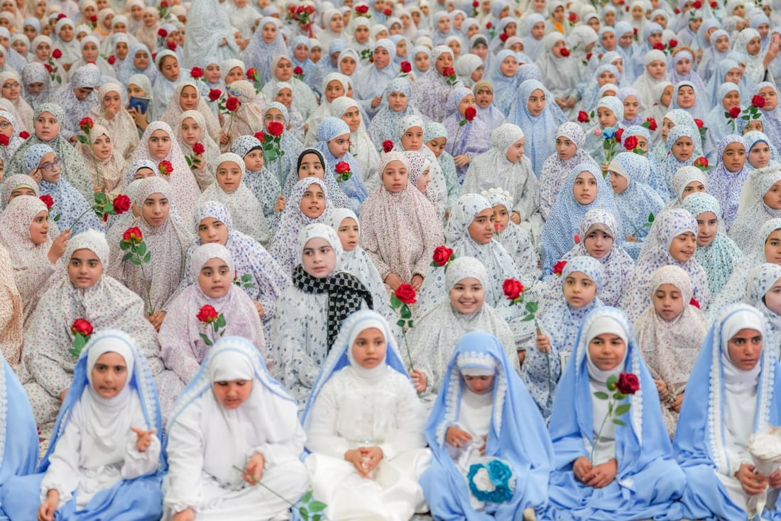 صور: العتبة العسكرية تحتفي بتكليف أكثر من 4000 فتاة من خمس محافظات عراقية