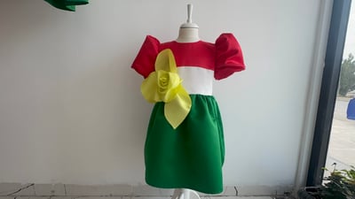 بەرگدوورێک: خەڵکێکی زۆر جلی کوردییان کردووە