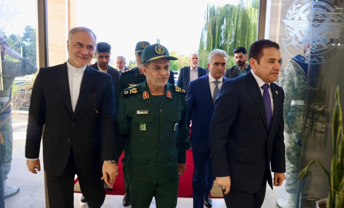قاسم الأعرجي يزور رئيس الأركان الإيراني ومعه 3 ملفات