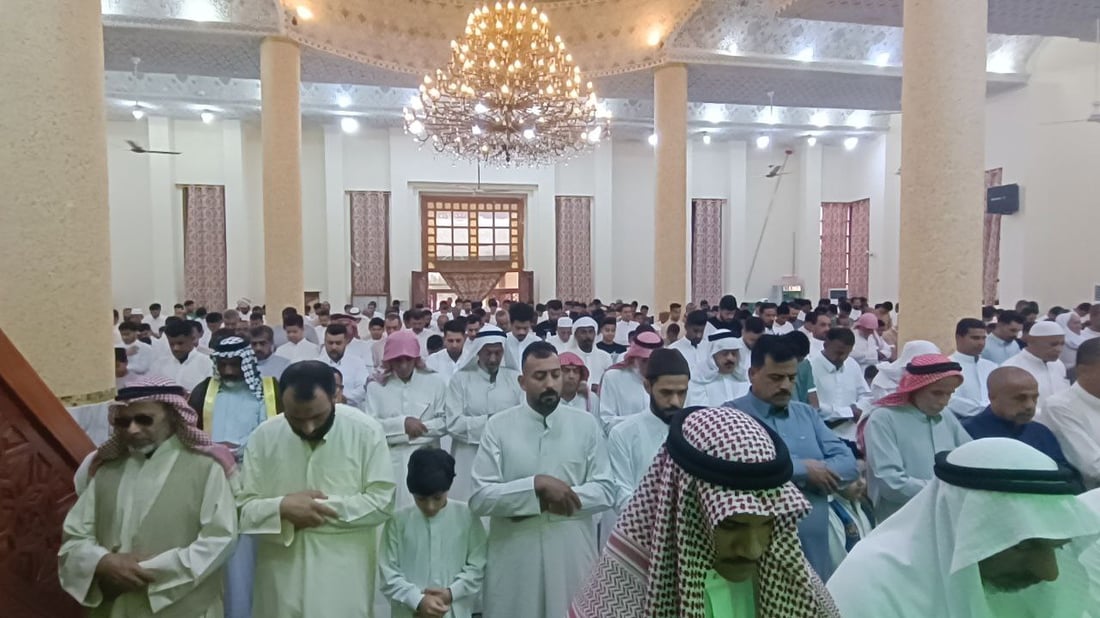 شاهد صلاة العيد في الفاو.. الخطيب حذر من المخدرات ودعا إلى ترك منصات التواصل