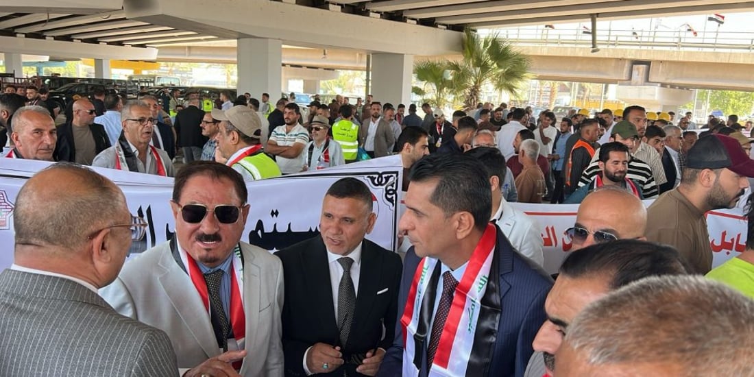 المقاولون العراقيون يحضرون لتظاهرة حاشدة أمام الخضراء: نريد أموالنا