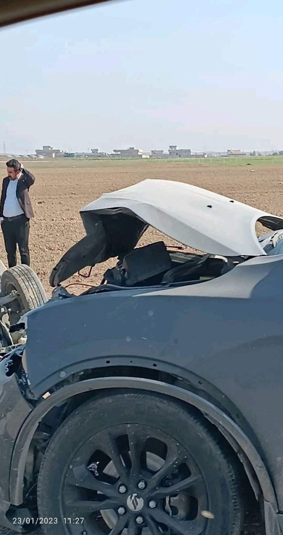 صور: انقلاب “كيا” بحادث تصادم مع “دورنكو” على طريق بعشيقة – برطلة