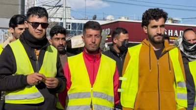 Street workers in Raparin protest over unpaid salaries