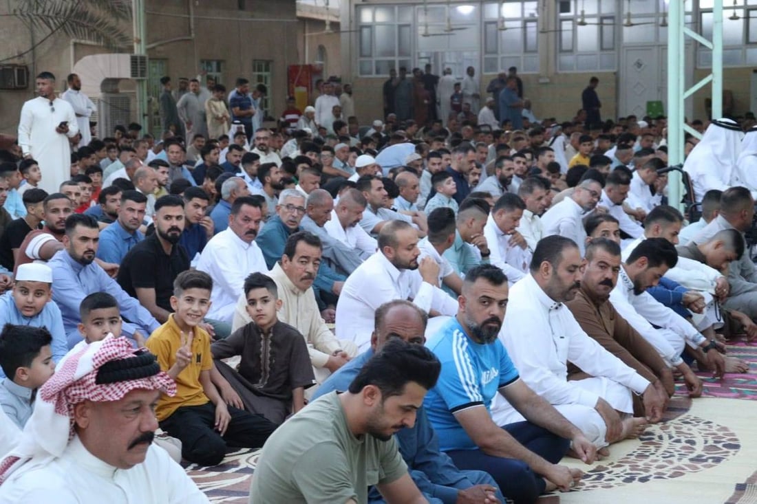 صور: جامعا السادة والشافعي في بعقوبة لم يسعا الحضور في صلاة العيد