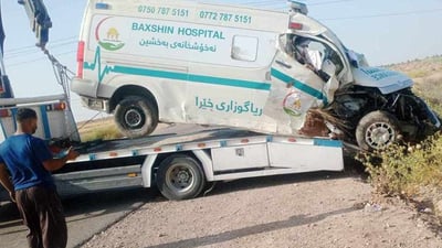 ئەمبوڵانسێک تووشى رووداوى هاتووچۆ بوو